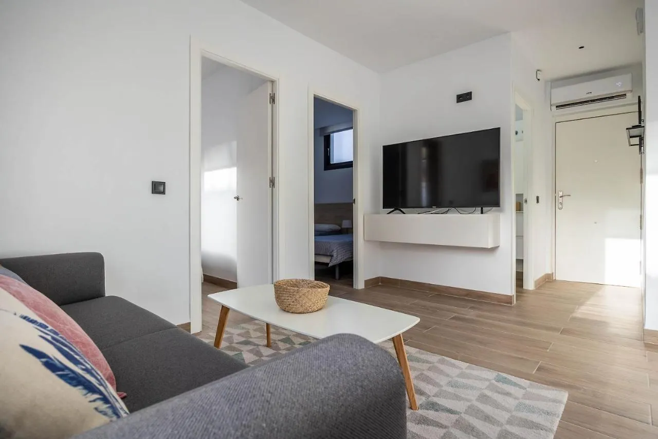 Appartamento Nervion Suites 1 - Vacacional Sevilla